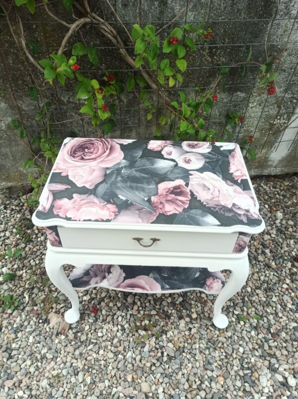 Beistelltisch Shabby Schublade Nachttisch Rosen Vintage Upcycling – Bild 9