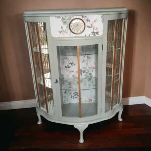 Schrank Vitrine Mintgrün Shabby Uhr Blumen Vintage Upcycling