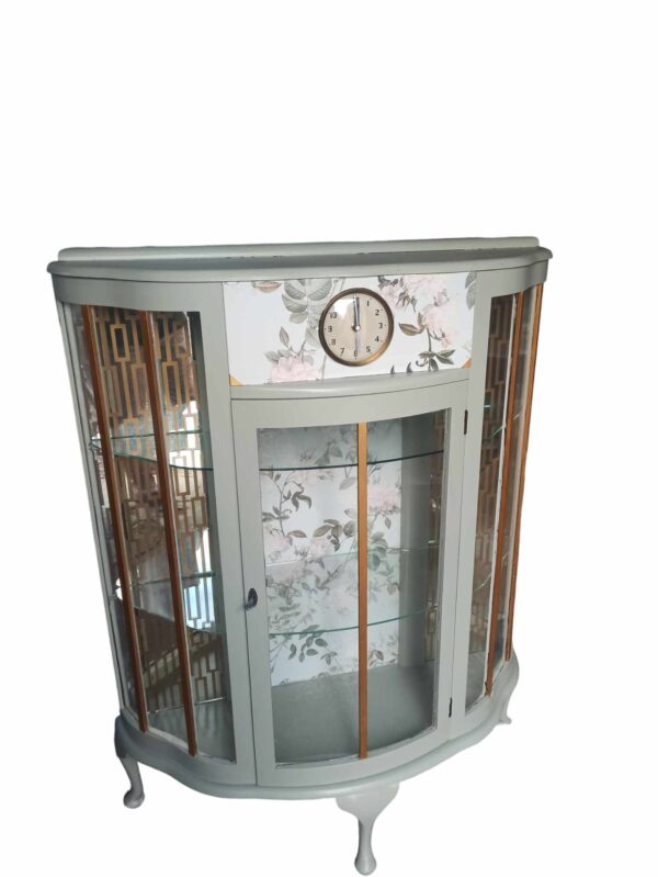 Schrank Vitrine Mintgrün Shabby Uhr Blumen Vintage Upcycling – Bild 6