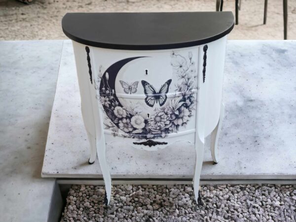 Beistelltisch Schränkchen Schmetterling Schwarz Weiß Schubladen Shabby Vintage Upcycling – Bild 2