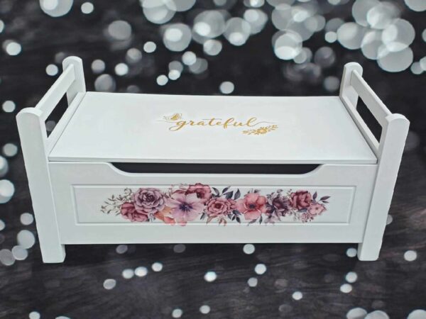 Bank Truhenbank Shabby Grau Blumen Sitzbank Vintage Upcycling Joy – Bild 6