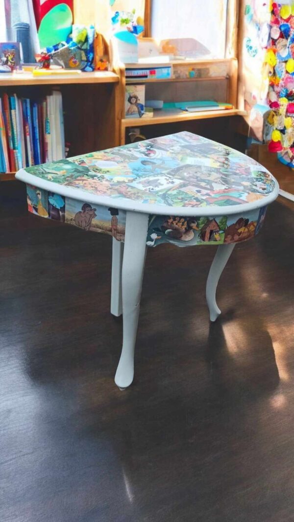 Tisch Holztisch Kindlich Märchen Shabby Vintage Upcycling Max – Bild 4