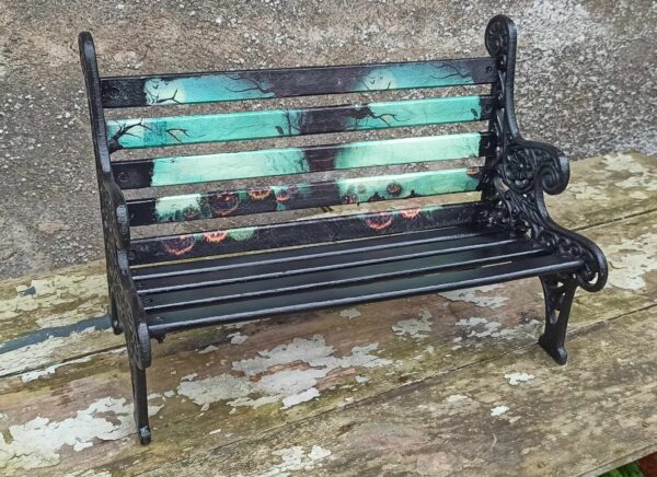 Puppenbank Bank Gothic shabby Vintage Upcycling Björn – Bild 5