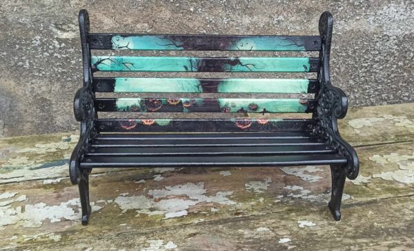 Puppenbank Bank Gothic shabby Vintage Upcycling Björn – Bild 6