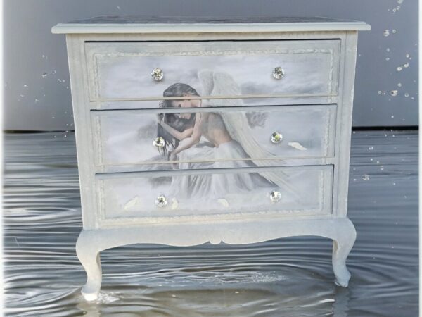 Kommode Shabby Engel Flügel Schubladen grau weiß Vintage Upcycling Angel