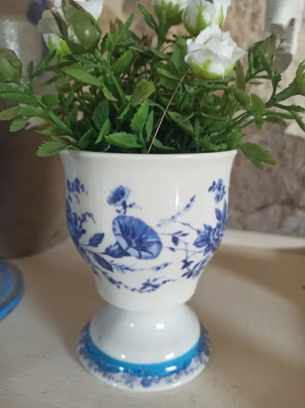 Pokal Blau Weiß Landhaus Vase Blumentopf – Bild 2