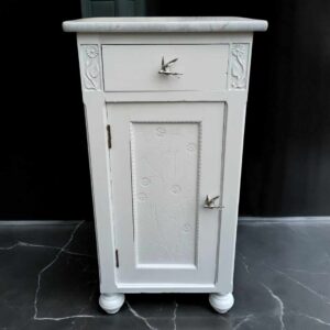 Vintage Upcycling Beistelltisch Nachtschränkchen Shabby Line