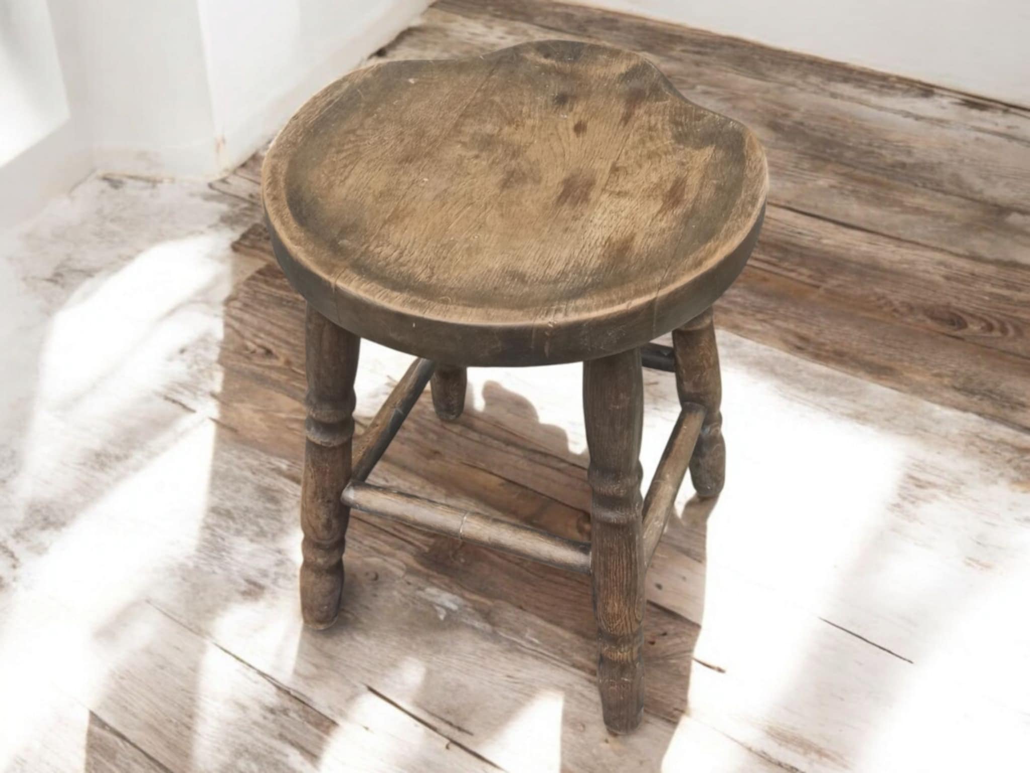 Milchhocker Holzschemel Hocker Alt Shabby Upcycling Emil – Bild 4