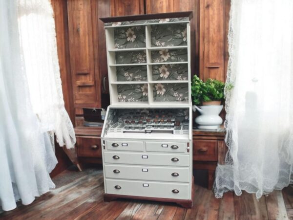Teeschrank Kräuterschrank Buffet Vintage Upcycling Benno