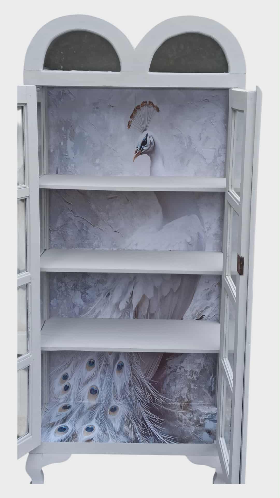 Glasschrank Vitrinenschrank Petunia | Vintage Shabby Chic Schrank | Upcycling Möbel | Landhausstil | Handgemacht & Unikat – Bild 3